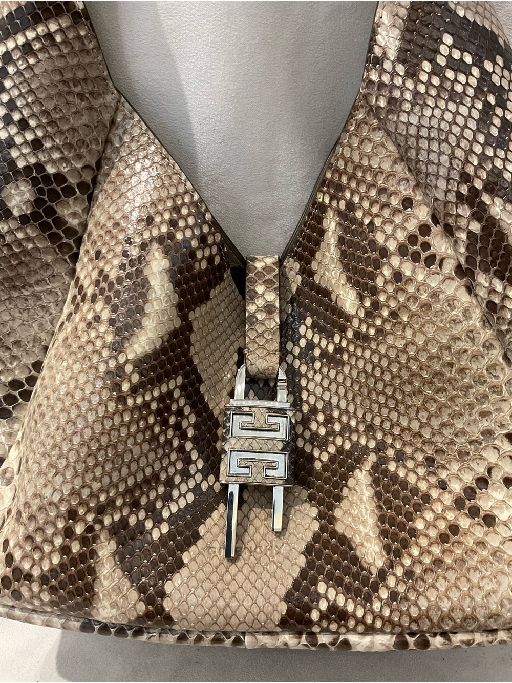 Givenchy Bag - Picture 2 of 11